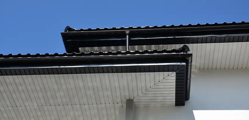 Roof Overhang Repair in West Chicago